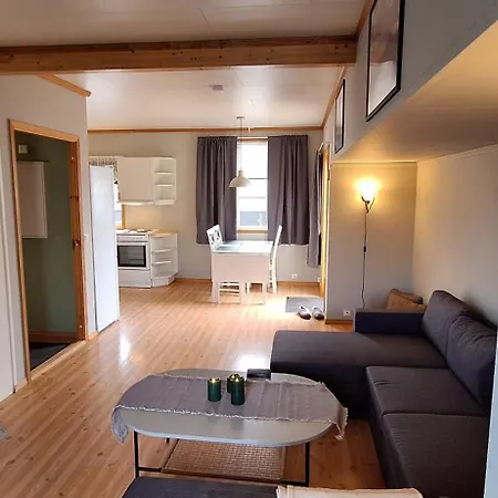 Storgata 78, Sentrum * Leknes